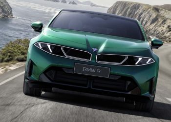 BMW: Ετοιμάζει την ηλεκτρική i4 Convertible με υφασμάτινη οροφή