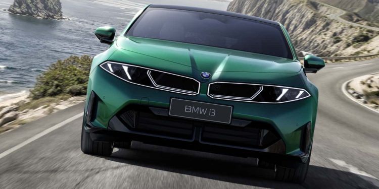BMW: Ετοιμάζει την ηλεκτρική i4 Convertible με υφασμάτινη οροφή