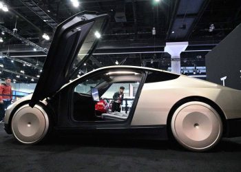 Επί πληρωμή ρομποταξί στη Νεβάδα για Tesla, Waymo και Uber