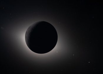 Ολική έκλειψη ηλίου στην Ευρώπη μετά από έναν αιώνα