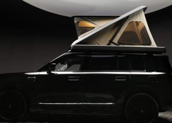 Το κινεζικό SUV της Huawei μετατρέπεται σε camper με ένα κουμπί